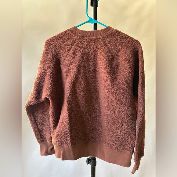 Everlane ReNew Sherpa fleece sweatshirt - Picture 3 of 5